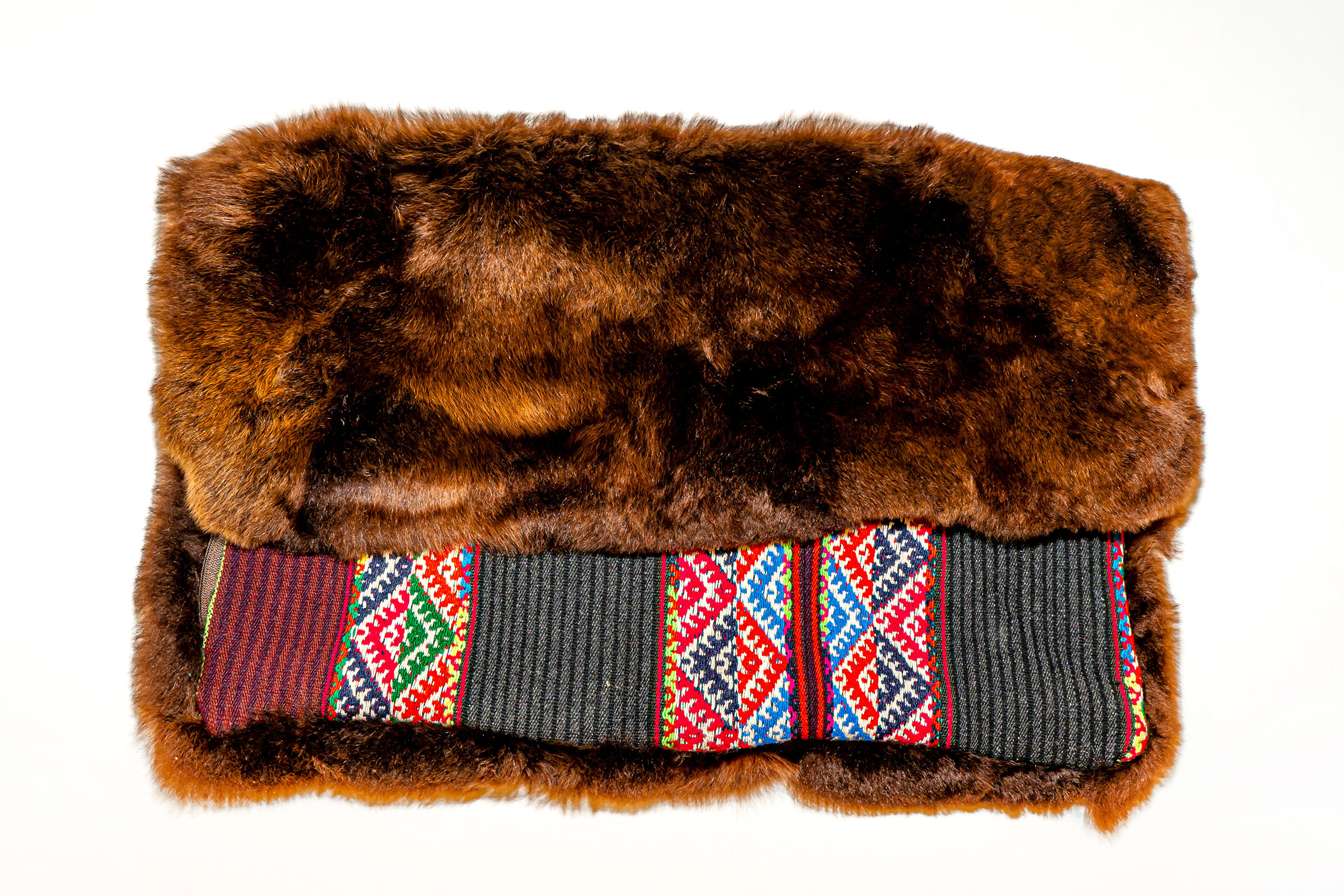 Dark Alpaca pillow in black and red with Andean motifs. (4)